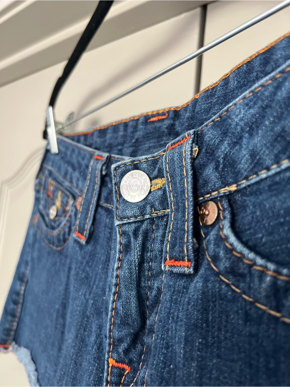 Y2K True Religion Joey Cutoff Denim Micro Shorts Low Rise Size 28 USA - Picture 3 of 6